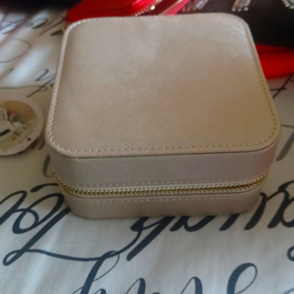 Jewerly case
